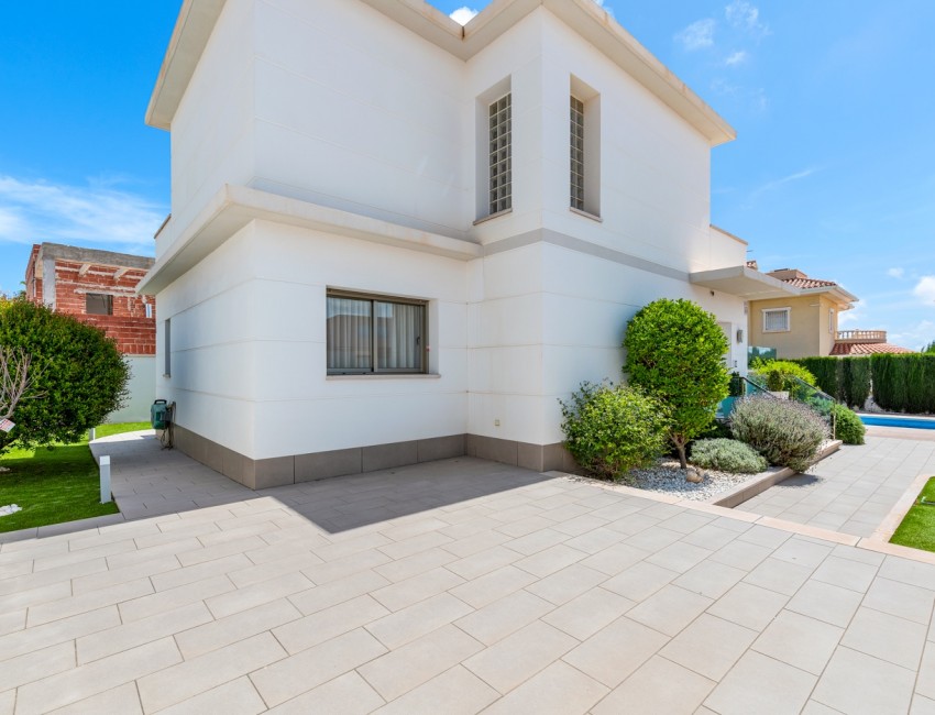 Revente · Villa · Ciudad Quesada