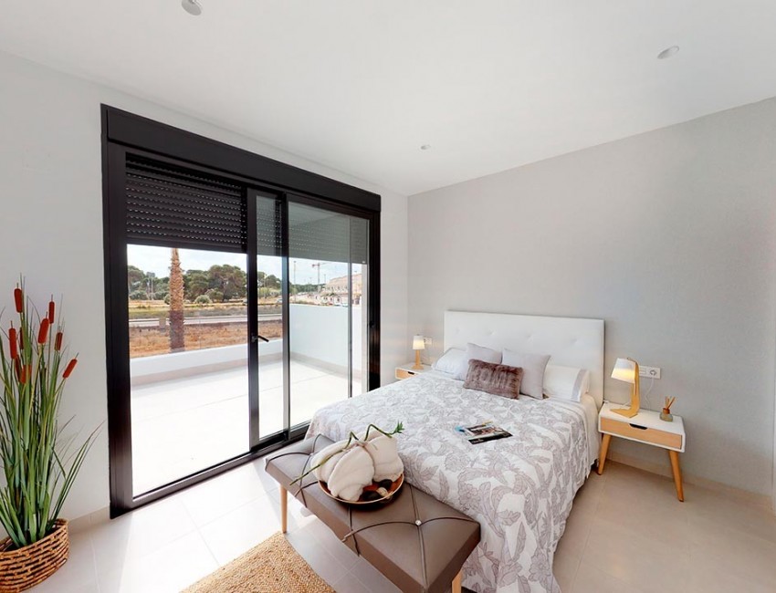 Nueva construcción  · Villa / Chalet · Roldan