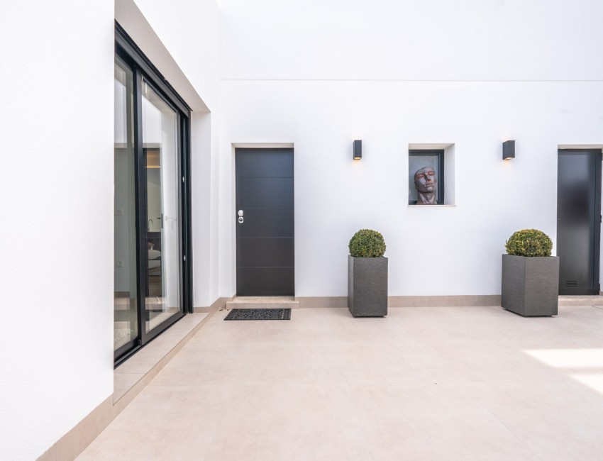 Nueva construcción  · Villa / Chalet · Roldan