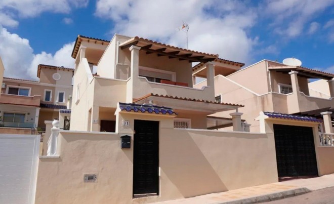 Revente · Villa · San Miguel de Salinas · El Galán