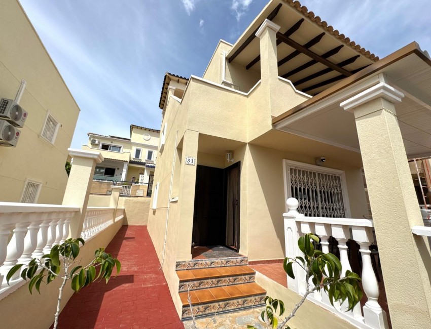 Revente · Villa · San Miguel de Salinas · El Galán