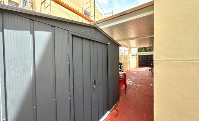 Revente · Villa · San Miguel de Salinas · El Galán