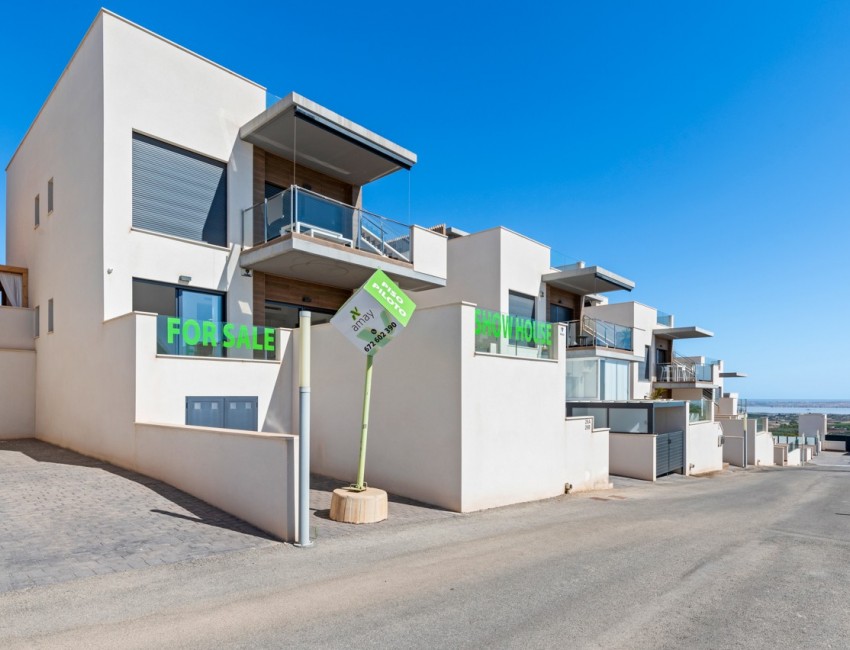 Nueva construcción  · Bungalow / Adosado / Semiadosado · San Miguel de Salinas