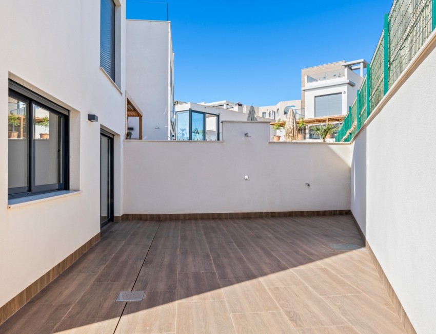 Nueva construcción  · Bungalow / Adosado / Semiadosado · San Miguel de Salinas