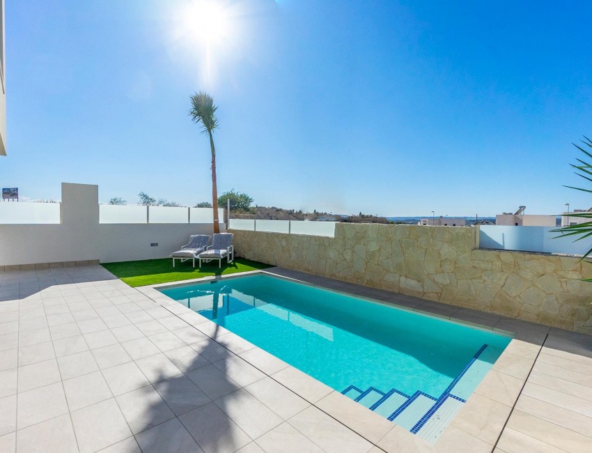 Nueva construcción  · Villa / Chalet · Rojales