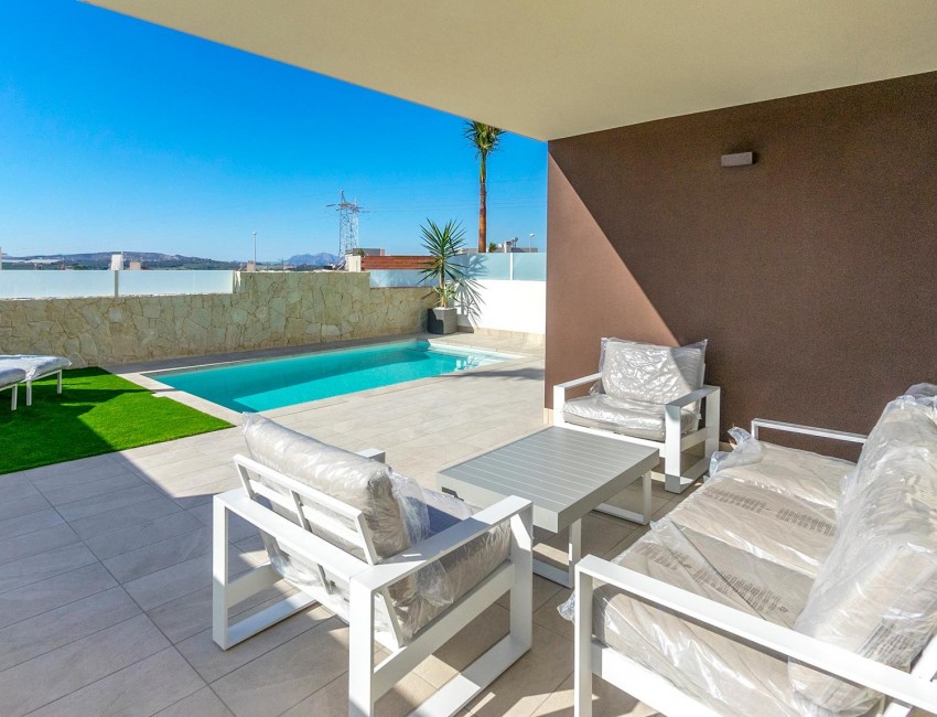 Nueva construcción  · Villa / Chalet · Rojales