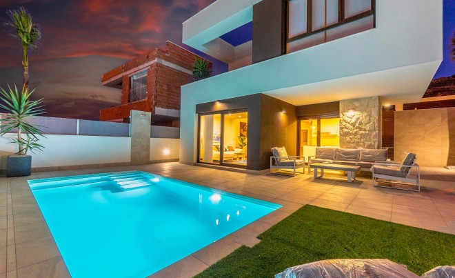 Nueva construcción  · Villa / Chalet · Rojales