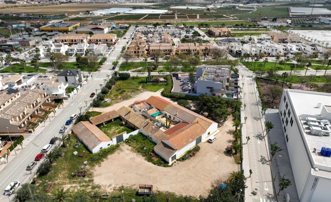 Nueva construcción  · Villa / Chalet · Pilar de la Horadada