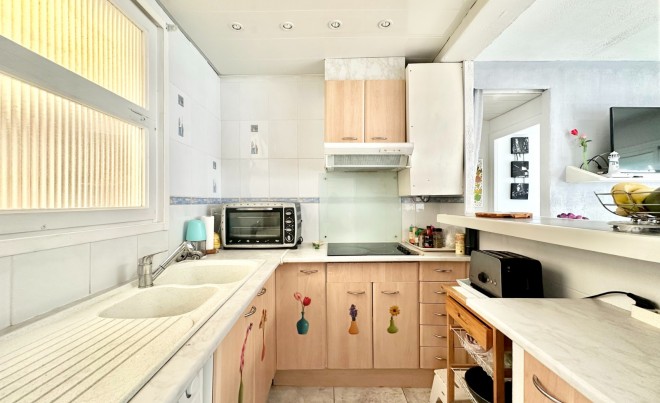 Sale · Apartment / Flat · Roses · Puig Rom