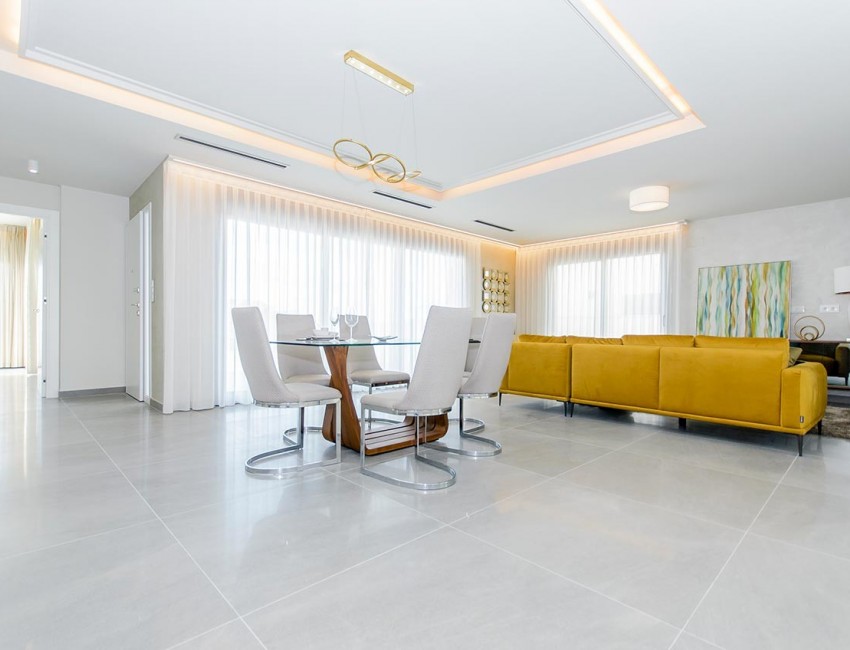 Nouvelle construction · Villa · San Miguel de Salinas · Ciudad de las Comunicaciones