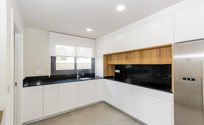 Nouvelle construction · Villa · San Miguel de Salinas · Ciudad de las Comunicaciones