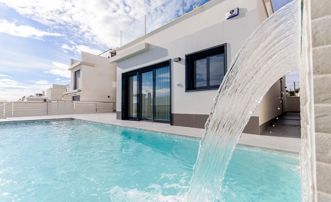 Nouvelle construction · Villa · San Miguel de Salinas · Ciudad de las Comunicaciones