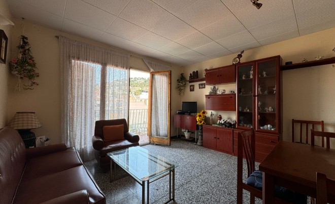 Sale · Apartment / Flat · Roses