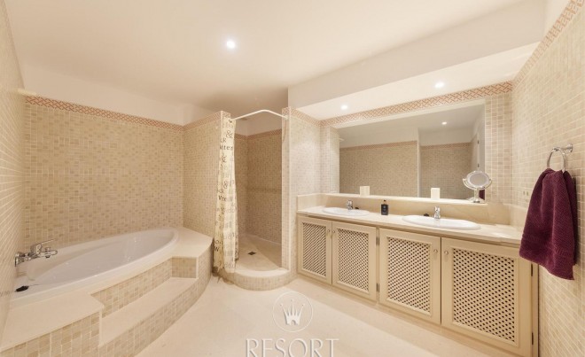 Sale · Apartment / Flat · La Manga Club · El Coto del Golf, La Manga Club Resort