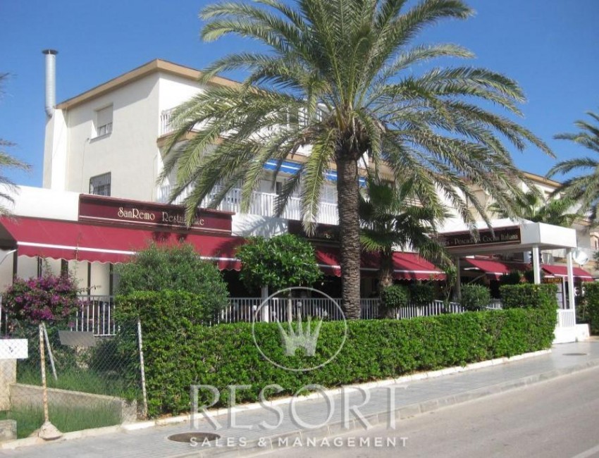 Revente · Local Commercial · La Manga · , La Manga del Mar Menor