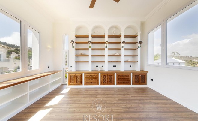 Sale · Villa · La Manga Club · Individual Villas, La Manga Club Resort