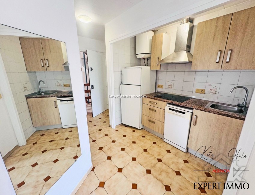 Revente · Appartement · Roses