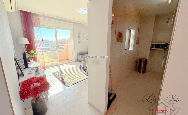 Venta · Apartamento / Piso · Roses