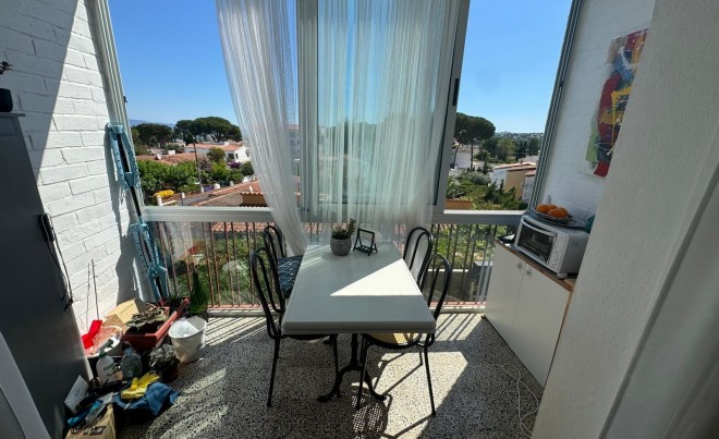 Revente · Appartement · L'Escala