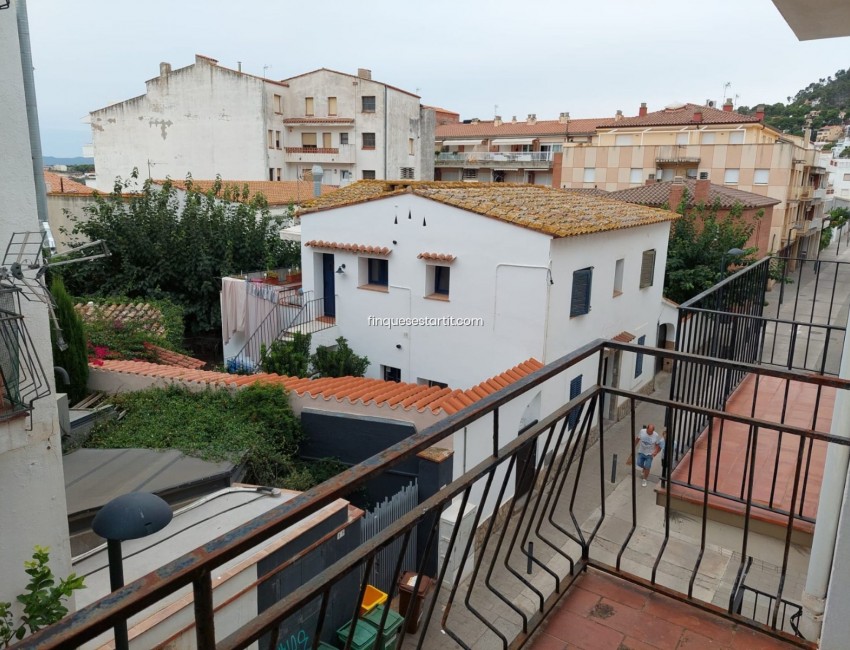 Revente · Appartement · Roses