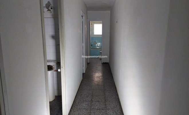 Revente · Appartement · Roses