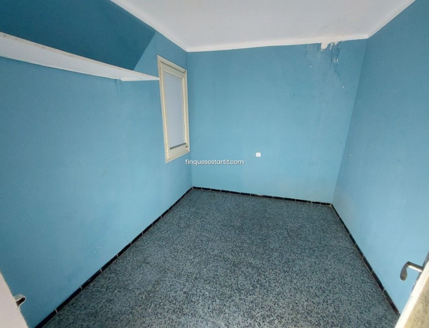 Revente · Appartement · Roses