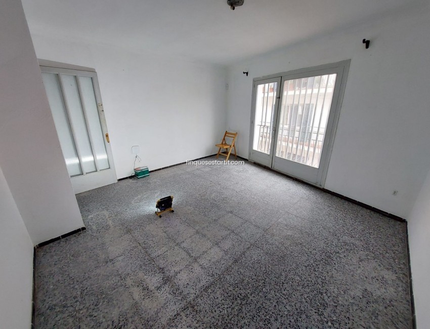 Revente · Appartement · Roses