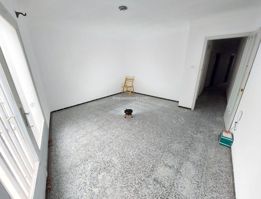 Revente · Appartement · Roses