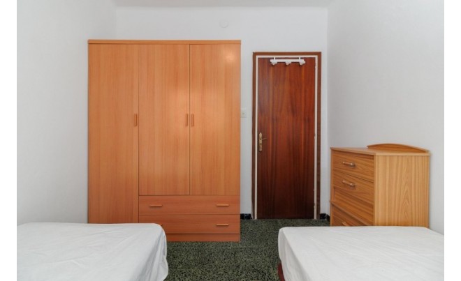 Sale · Apartment / Flat · Roses