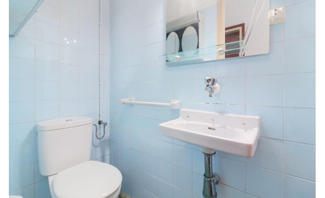 Sale · Apartment / Flat · Roses