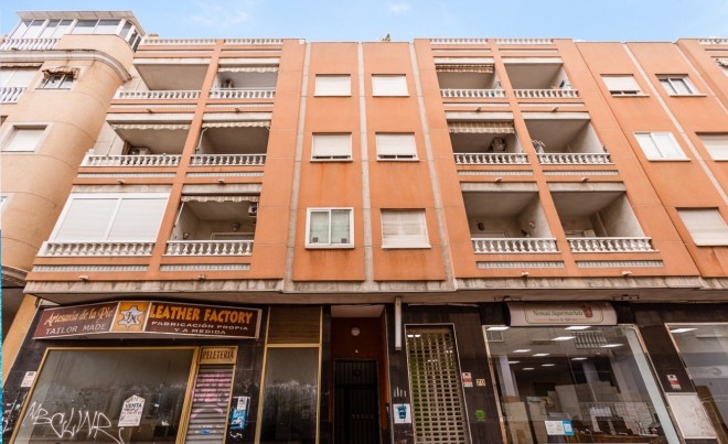 Venta · Apartamento / Piso · Torrevieja