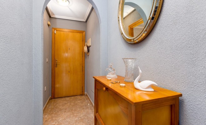 Venta · Apartamento / Piso · Torrevieja