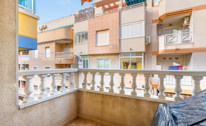 Venta · Apartamento / Piso · Torrevieja