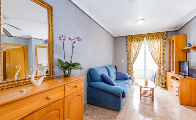 Venta · Apartamento / Piso · Torrevieja