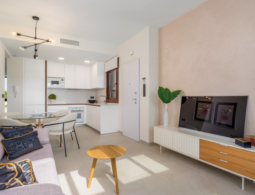 New Build · Bungalow / Townhouse / Detached / Terraced · Torrevieja