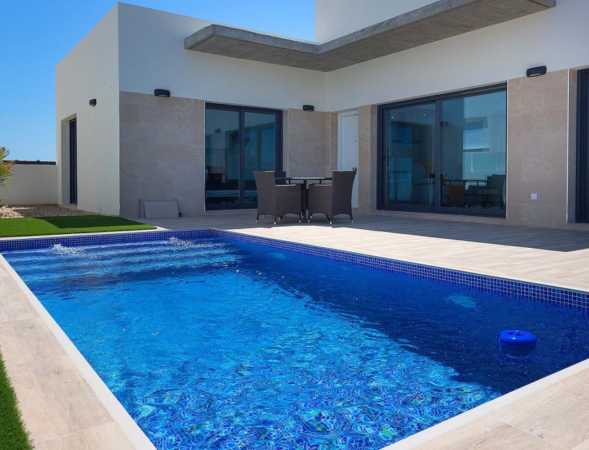 New Build · Villa · Daya Nueva