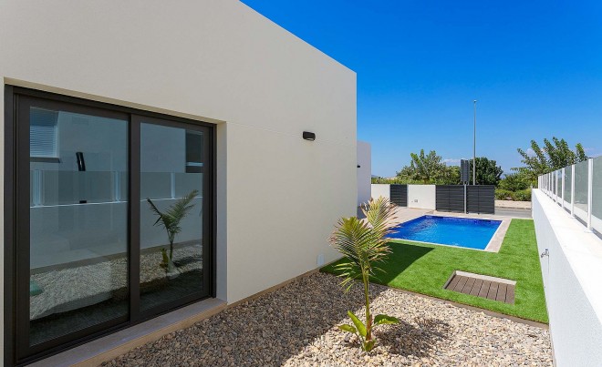 New Build · Villa · Daya Nueva