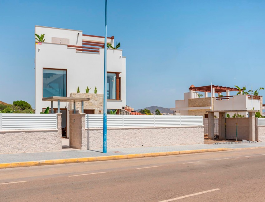 Nueva construcción  · Villa / Chalet · Vera