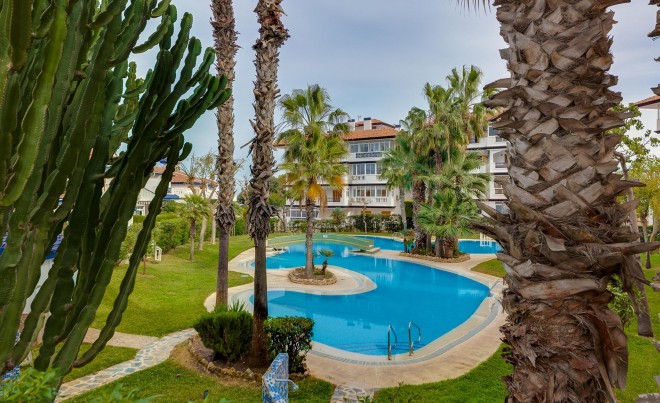 Venta · Apartamento / Piso · Torrevieja