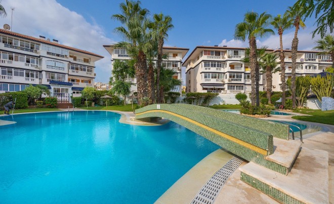 Venta · Apartamento / Piso · Torrevieja