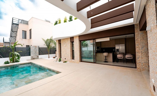 Nueva construcción  · Villa / Chalet · Heredades