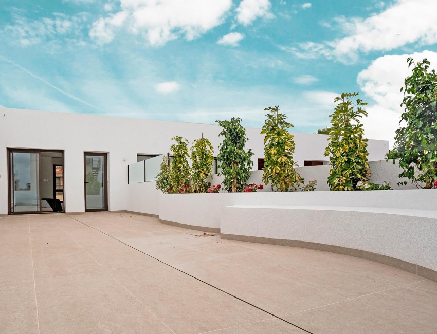 Nueva construcción  · Villa / Chalet · Heredades