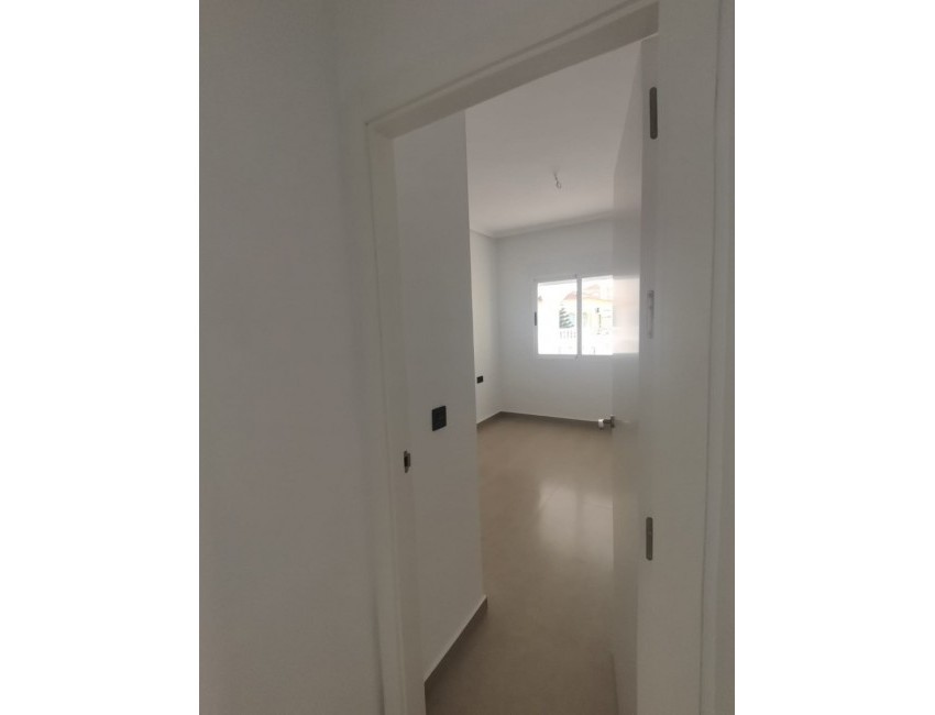 Venta · Villa / Chalet · Orihuela