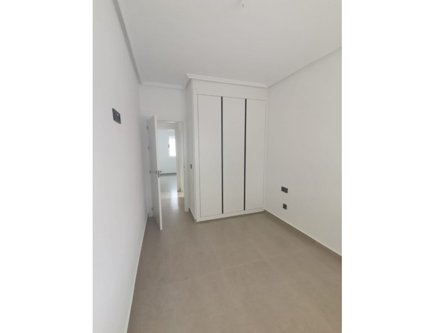 Venta · Villa / Chalet · Orihuela