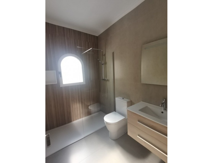 Venta · Villa / Chalet · Orihuela