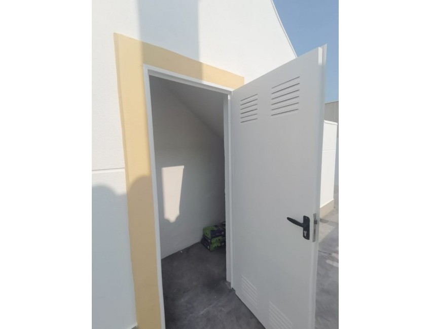 Venta · Villa / Chalet · Orihuela