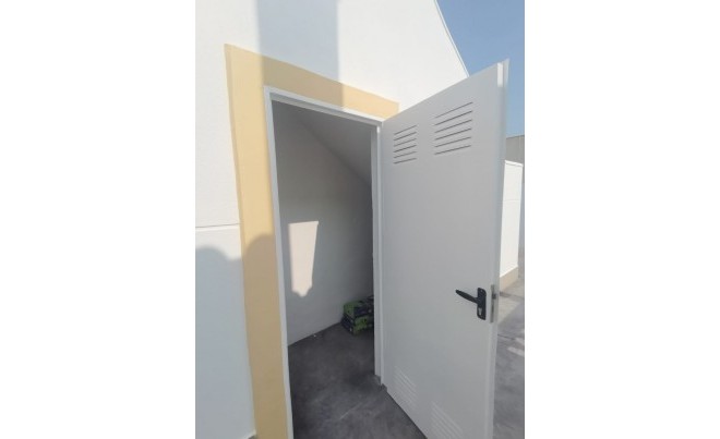 Venta · Villa / Chalet · Orihuela