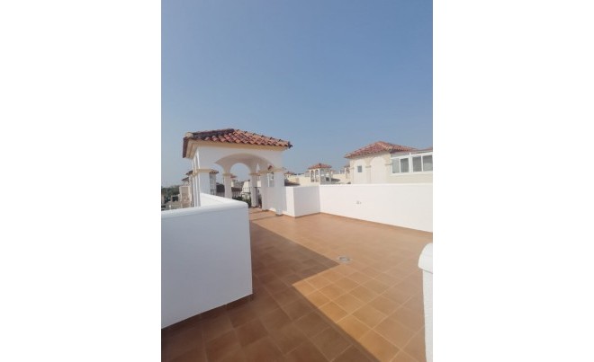 Venta · Villa / Chalet · Orihuela