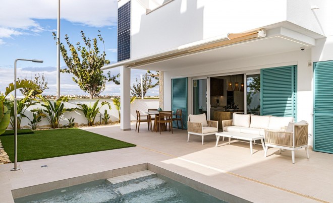 Nueva construcción  · Bungalow / Adosado / Semiadosado · Pilar de la Horadada · La Torre