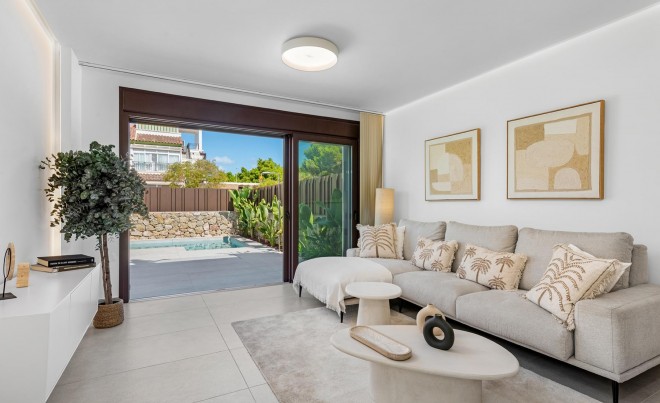 New Build · Villa · Pilar de la Horadada · Mil Palmeras